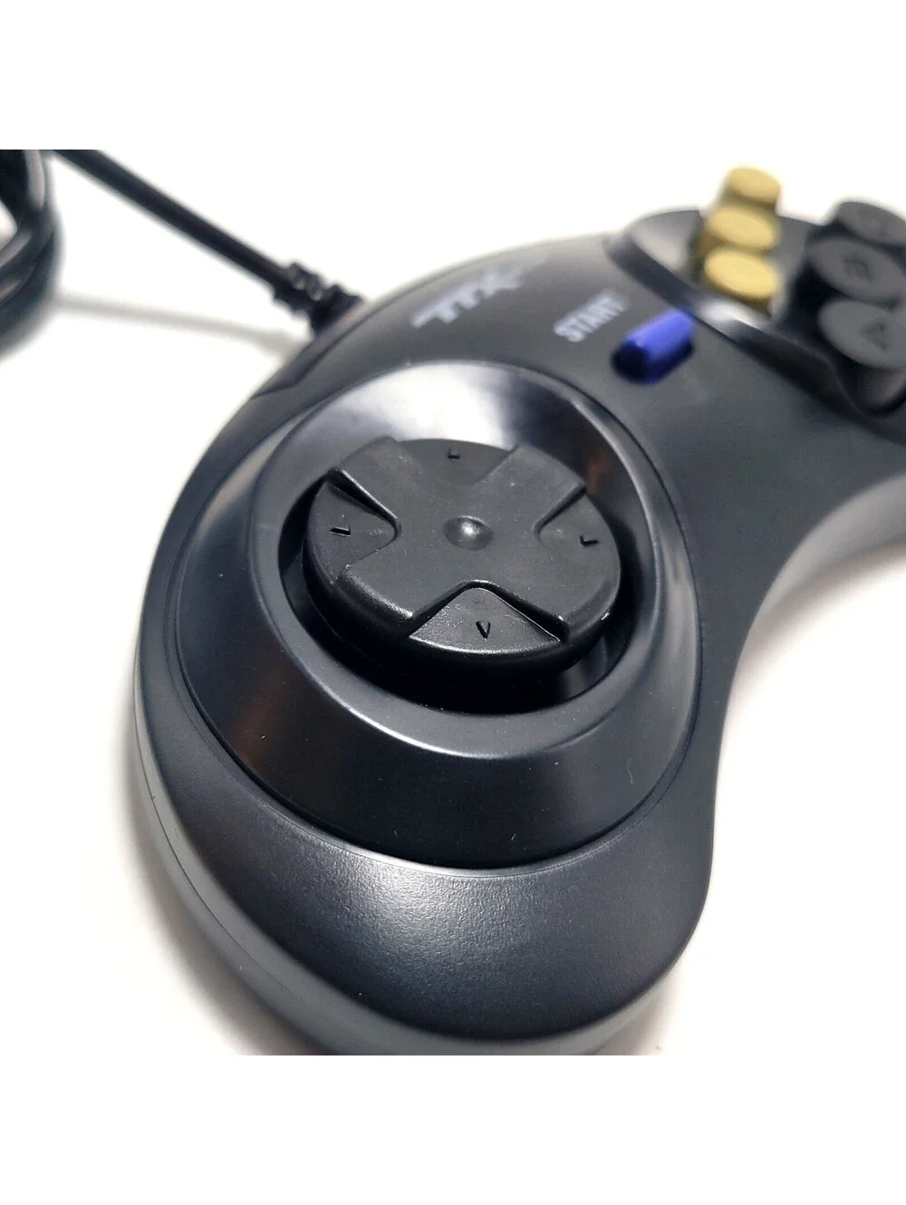 Wired Classic Controller for Sega Genesis by TTX Tech (Black) - New in Box!